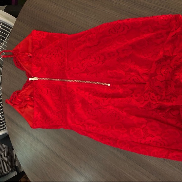 Windsor sexy red dress - Picture 15 of 16